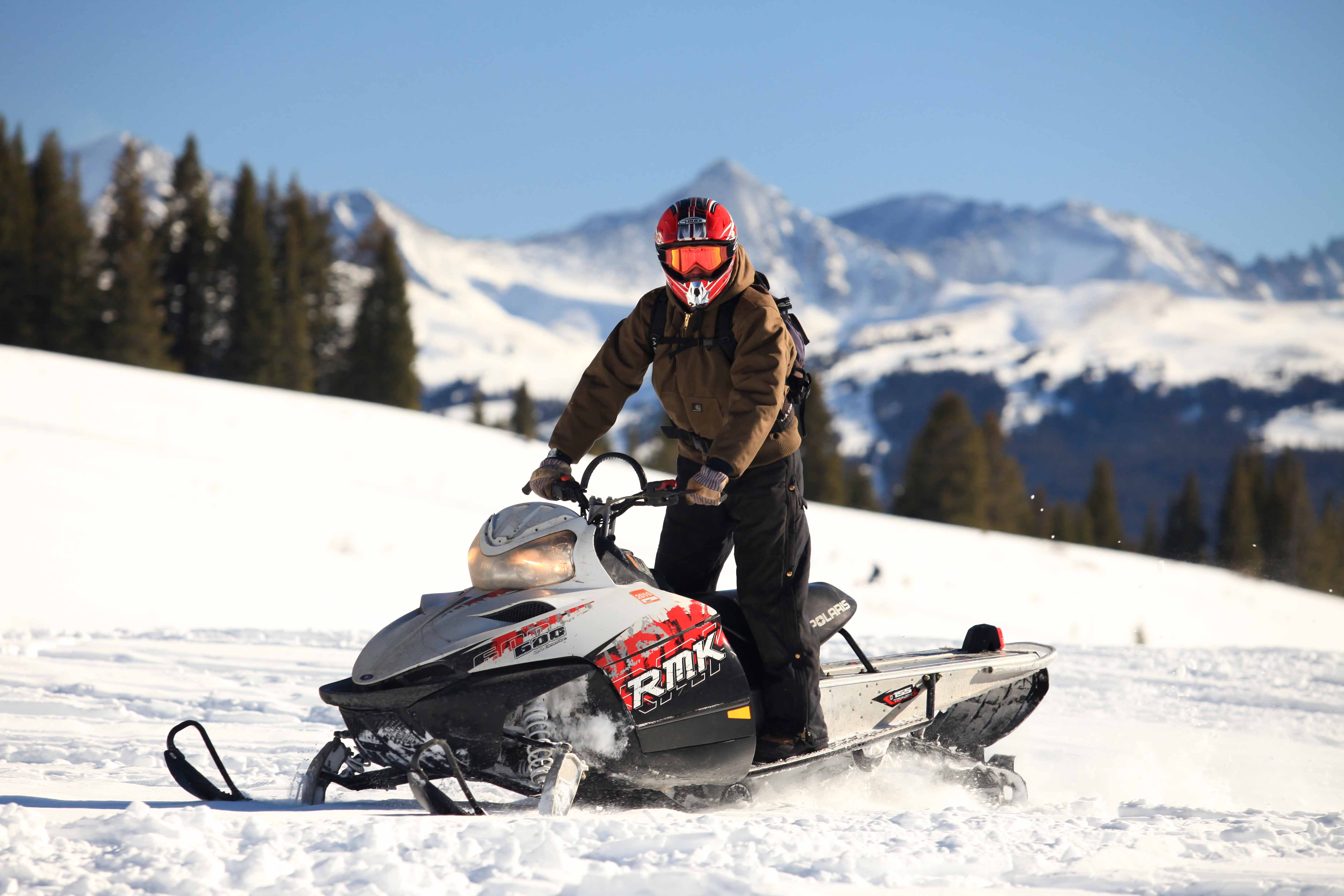 Breckenridge Snowmobile Tours 